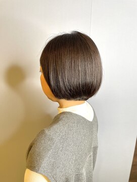 ブロッサム 東久留米店(Blossom) ブリーチなし大人可愛いマロンブラウン似合わせ耳かけボブ