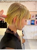 ボブ切りっぱなしボブハイトーンケアブリーチルーツカラー