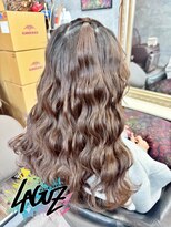 ラグズ 茅ヶ崎(LAGUZ)&nbsp;【ヘアセット】 星型パートが主役のウェーブハーフアップ/茅ヶ崎
