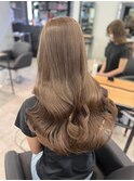 明るめベージュカラー