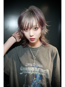 リラス 博多(rilas) ウルフカット　中性ウルフ　レイヤーカット