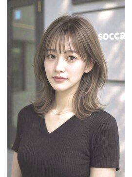 ソッカ(socca) 切りっぱなしミディアムレイヤーボブ