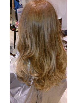 トリコ 都島店(trico) 外国人風アッシュベージュグラデーション【トリコ都島】