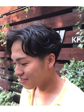 マッシュ 北堀江(MASHU) ネープレスなオールバックスタイル サエキ