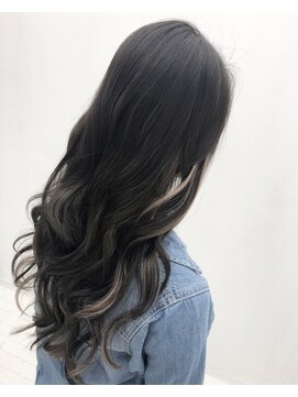 ヴィトゥレイ(Betray) Betray back ｓhot catalog