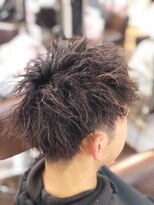 トゥエンティーフォー(24)&nbsp;刈り上げ×ツイストパーマ