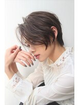 ノーヴェ(Nove)&nbsp;〈Nove〉大人ハイライト×前髪長めの前下がりショート