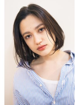 ピズム(PISM) 大人リュクス小顔ボブ/オリーブカラー/カールボブ