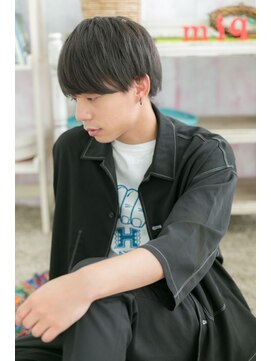 ミック ヘアアンドメイク アップ 駒込店(miq Hair&Make up) サイドグラデーションの重めマッシュヘア