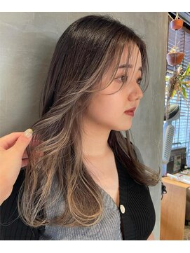 コレット(COLETTE) グレージュ インナーカラー