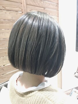 ラルジュ(Large.) 大人かわいいぱつっとボブ♪