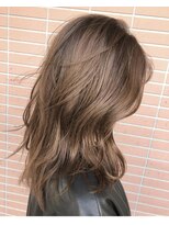 ワンラブ(ONELOVE)&nbsp;大人カジュアルレイヤー×アッシュブラウン