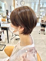 ルクール 東三条店(Le Coeur) 耳かけショート/シルキーベージュ/斜めバング/30代