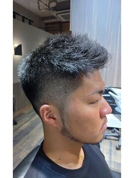 ザエバナンスクラブ 白金(THE EBANANS CLUB) フェードイン