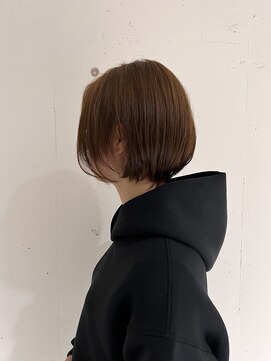 アークプラス(Ark+) 大人ショートボブ