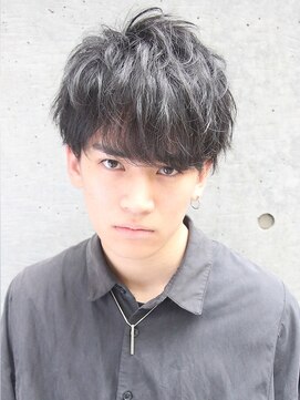 キオナ(Kiona) 王道ショートマッシュ