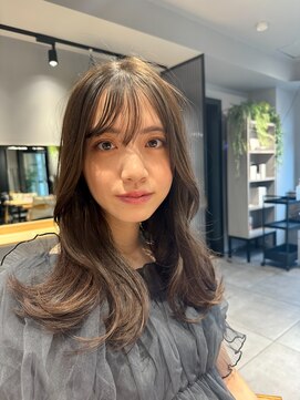 エマ ギンザ(EMMA GINZA) 大人可愛いロングウェーブパーマ