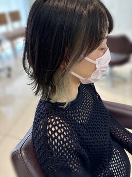 ミニヨン バイ ハピネス 高の原店(mignon by Happiness) ホワイトインナーカラー　ミルクティ　外ハネレイヤーボブ　清水