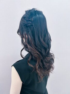 プルクラ ロッポンギ(Pulchra ROPPONGI) ハーフアップ/ハーフツイン/