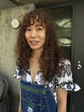 ナループロアオハナ(Nalu pu loa ohana) ハードパーマ/くるくるパーマ/スパイラルパーマ/外国人風パーマ