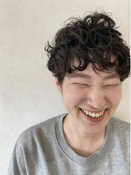 ツツイ(tsutsui)の写真/女性らしいショートから個性的なスタイルまで幅広くご提案します！