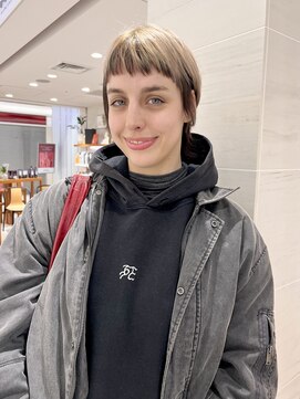 ピークアブー アヴェダ ギンザシックス(PEEK-A-BOO AVEDA GINZASIX) ショートウルフ/くせ毛/レイヤー/簡単スタイリングヘア/ベリショ