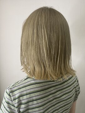 リルウ 阿倍野キューズモール(LILOU) 柔らかミルクベージュ