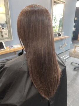 オンアンドオフ コウベ(ONandOFF KOBE) ストレート毛に潤いを足す髪質改善カラー