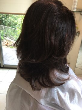 華凛 レイヤーカット