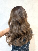ネオ(neo.)&nbsp;レイヤースタイル/ベージュカラー/ロングレイヤー