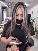 キング 心斎橋店(K!ng)&nbsp;ハイライトカラーミルクティーベージュレイヤーカット