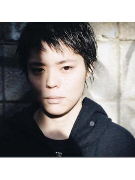 エッジベリーショート