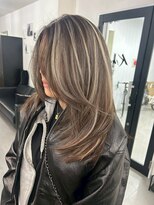 キング 梅田店(K!ng)&nbsp;縮毛矯正髪質改善レイヤーカットトリートメント心斎橋美容室