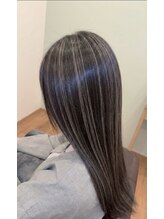 ウェリナ(welina)&nbsp;透明感抜群！赤み消しコントラストハイライト