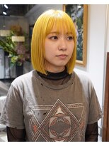 グッドフェローズ キタホリエ(GoodFellas kitahorie) 鮮やかイエローのレイヤーボブカットハイトーンブリーチ艶感