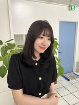 トイロ(toiro)&nbsp;ミディアムレイヤー×アッシュブラウン/10代20代30代40代