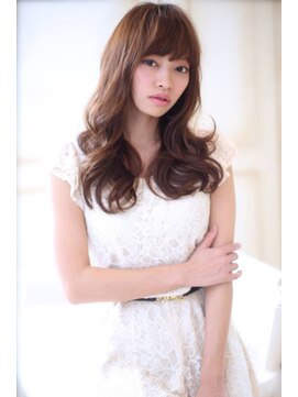 フォルテ 藤枝エピ店 外ハネパーマは可愛い大きめカールのパーマスタイル