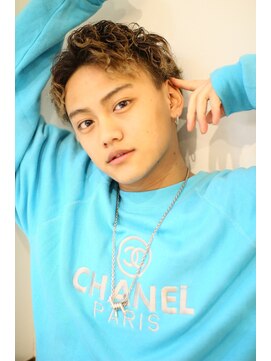 アマンドール(Aman D'or) メンズスパイラル