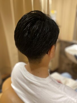 ヘアーモードキクチ 日本橋三越前店 大人ツーブロ