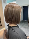 ショートボブ