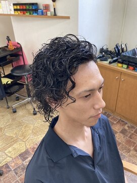 エクリュ(eKuryu) ウルフ波打ちスパイラルパーマ