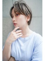 ギークス(GEEKS)&nbsp;【GEEKS渋谷】グレーアッシュ/ハンサムショート/冬カラー/透明感