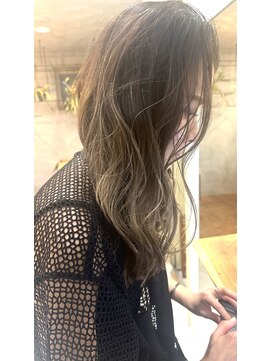 マハナ(Mahana by hair) 根元の伸びが気にならないハイライトカラー