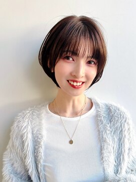 トルネード(TORNADO) 大人ショートボブ前髪ありひし形丸みショート丸顔絶壁K20241125