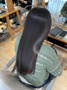 ネオリーブ チロル 横浜西口店(Neolive CiroL.) 髪質改善トリートメント　酸熱トリートメント　黒髪ストレート
