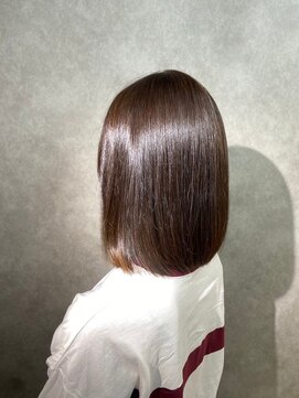 ニュイ 高槻 阪急茨木店(nui) 黒髪ボブルフネビージュ小顔ワンレンスペインカール