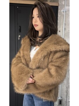 リュストル 町田(LUSTRE) 大人ハイライトカラー×レイヤーカット