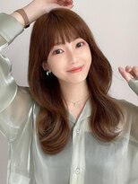 ラルユー 金山(LallYou)&nbsp;後れ毛が可愛い顔周りレイヤー/ナチュラルアッシュ/顔周り