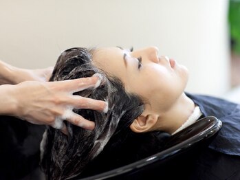 ヘアークリエイション クラニ(hair creation Qulani)の写真/頭皮ストレスの原因「毛穴のつまり・頭皮のこり」☆4種類のスパメニューから悩みや気分に合わせ徹底ケア！