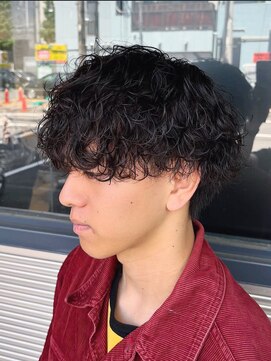 トゥイン 八王子(TWIN) メンズ波巻きツイストスパイラルパーマツーブロック八王子